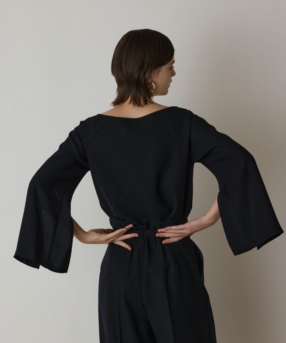 GRACE CONTINENTAL スリットスリーブトップ 