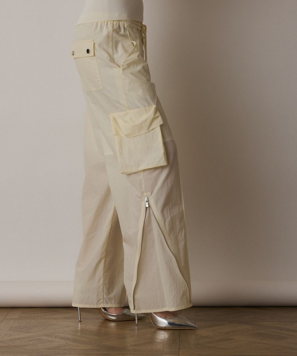 GRACE CONTINENTAL ナイロンジップカーゴパンツ