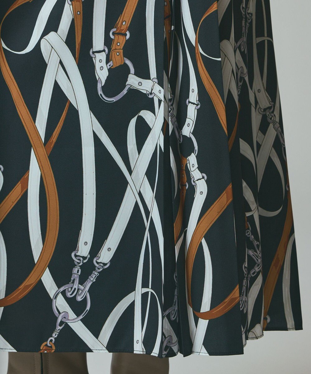 GRACE CONTINENTAL ベルトプリントアシメプリーツスカート 