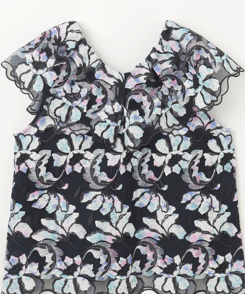 GRACE CONTINENTAL フラワー刺繍プリントトップ 