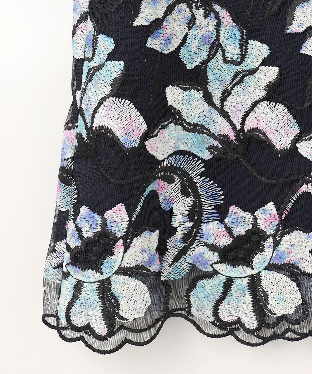 GRACE CONTINENTAL フラワー刺繍プリントトップ 