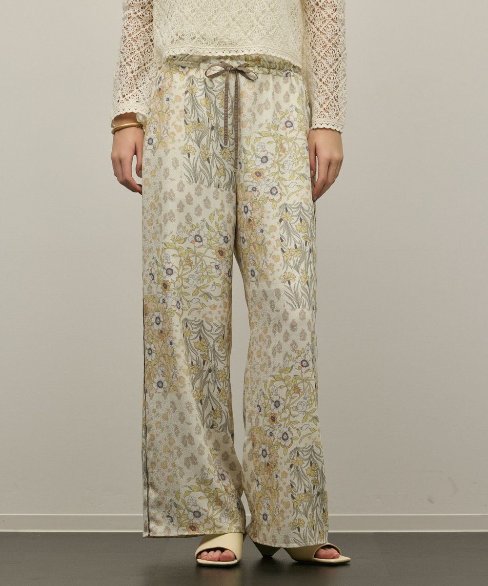 GRACE CONTINENTAL プリントイージーパンツ 