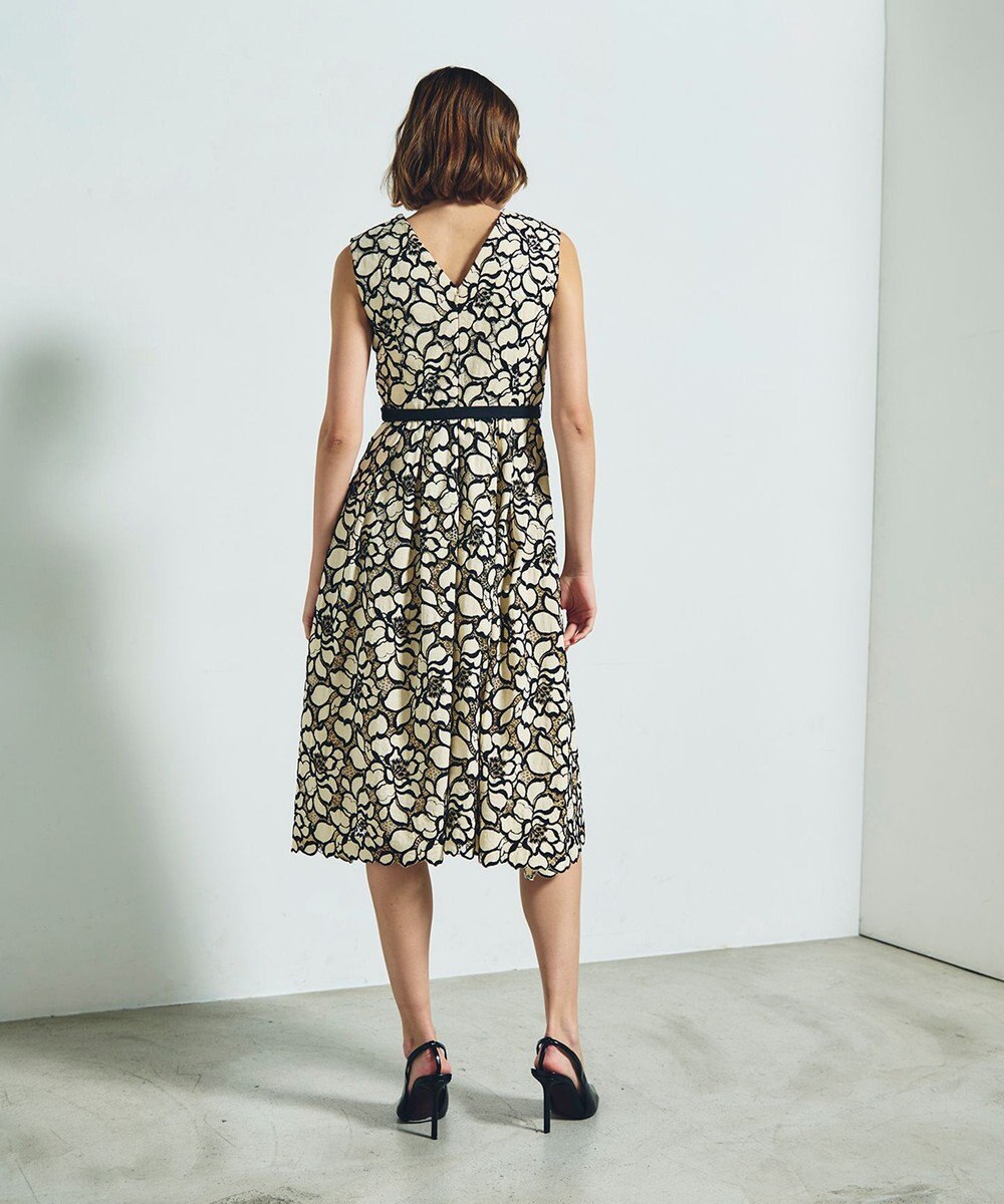 GRACE CONTINENTAL ローズレースドレス