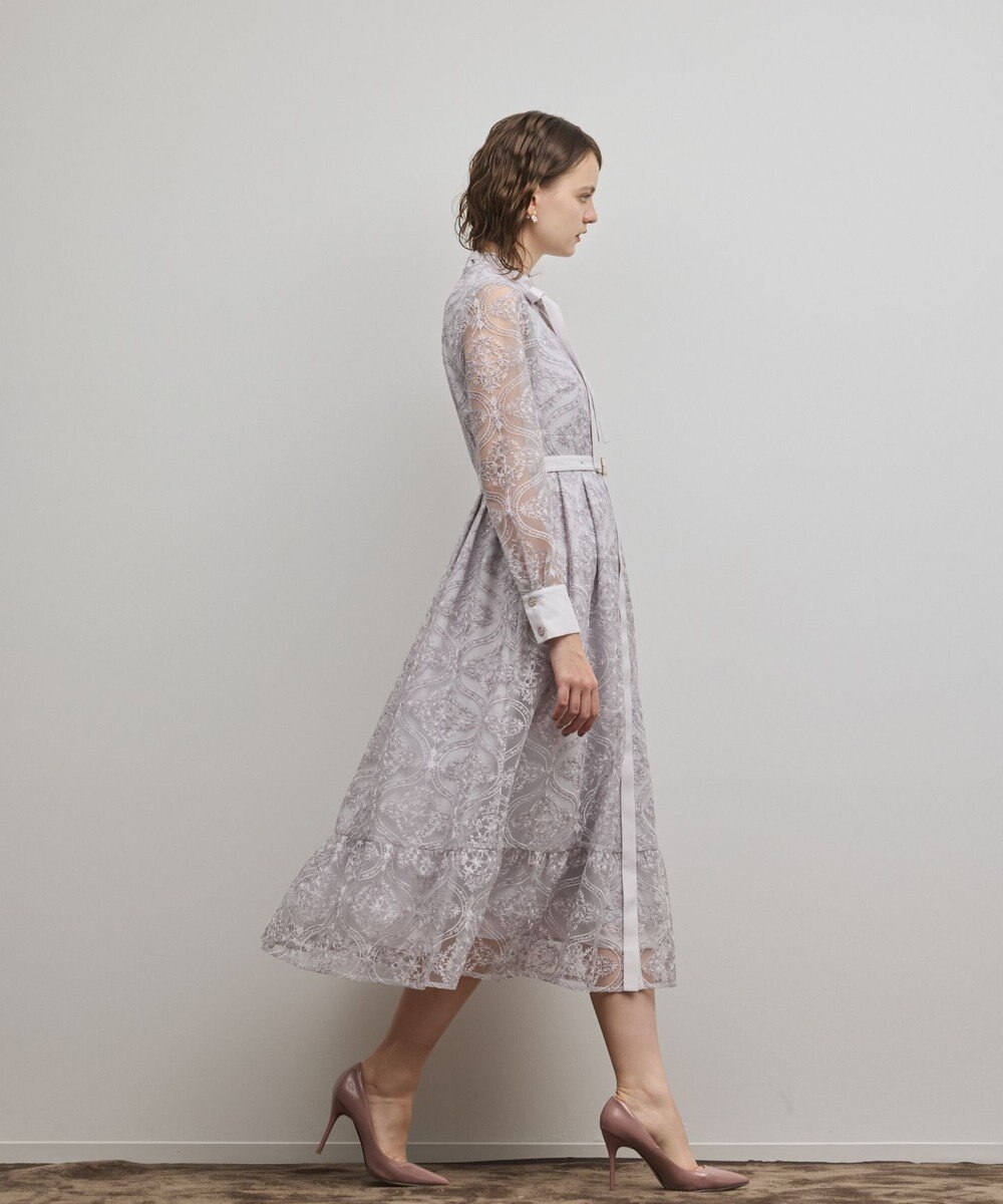 GRACE CONTINENTAL オーナメント刺繍フレアワンピース 