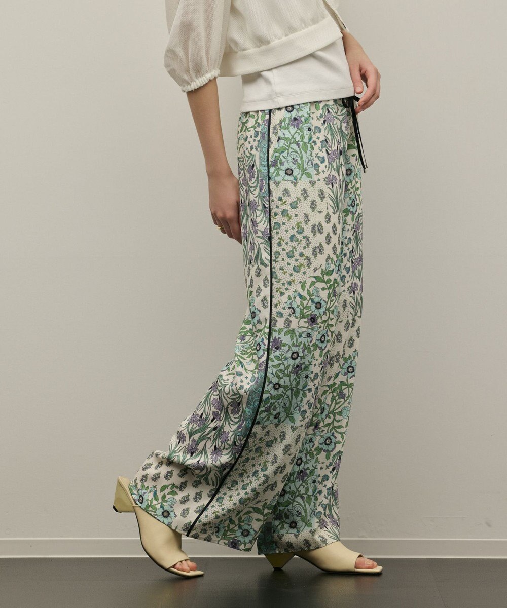 GRACE CONTINENTAL プリントイージーパンツ 