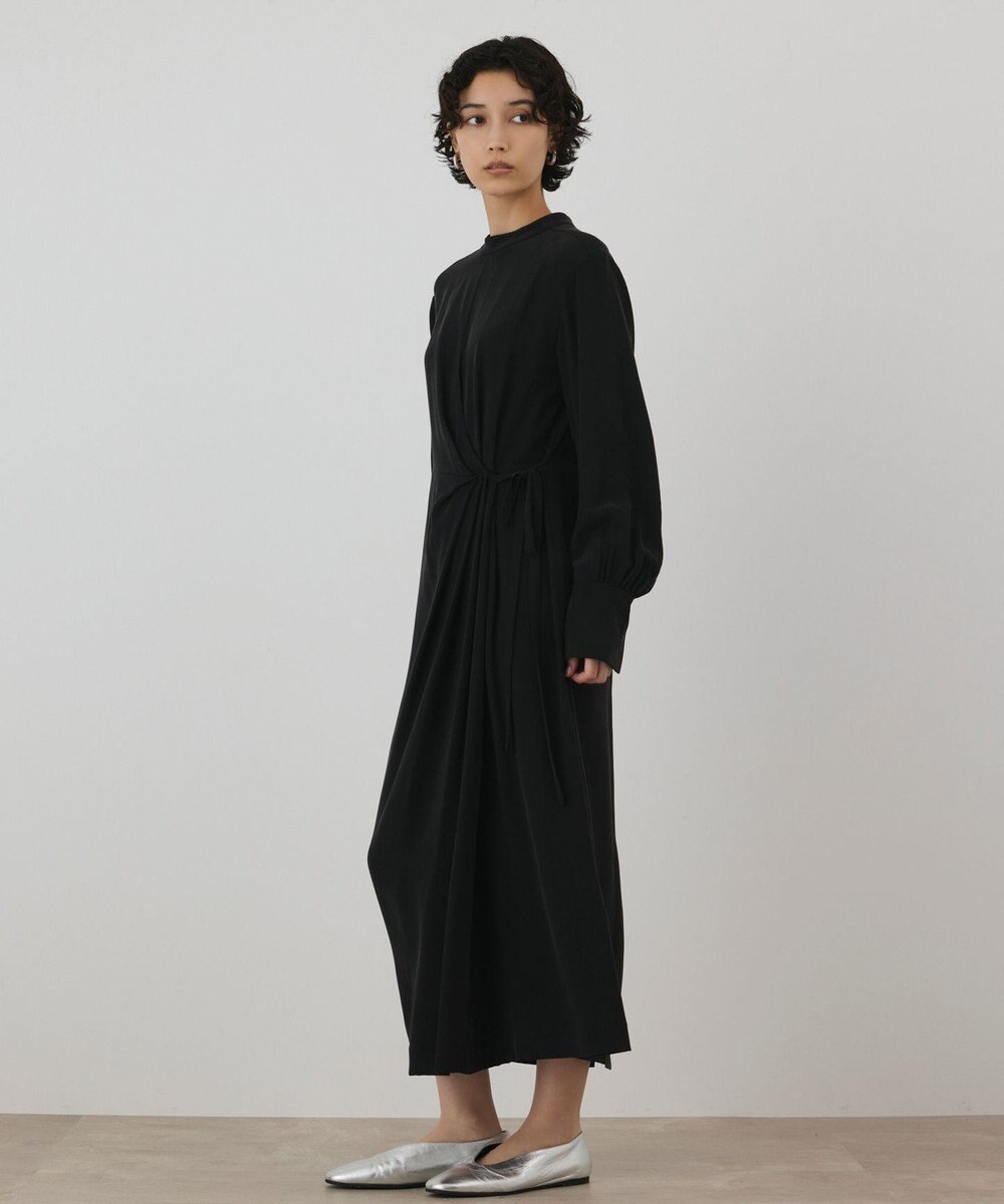 GRACE CONTINENTAL シルクデシンドレープワンピース 