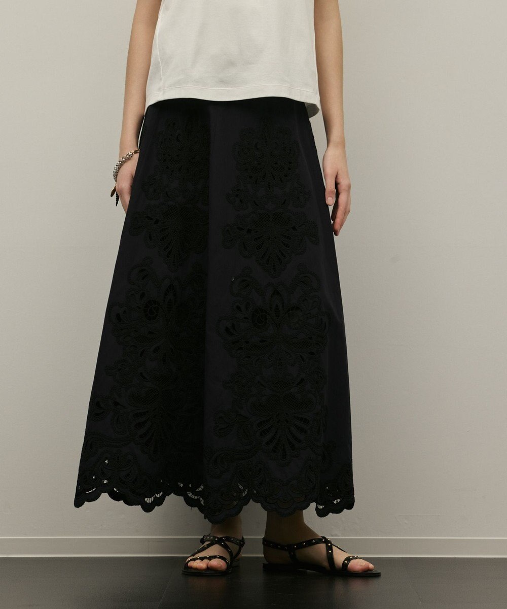 GRACE CONTINENTAL 刺繍スカラップスカート 