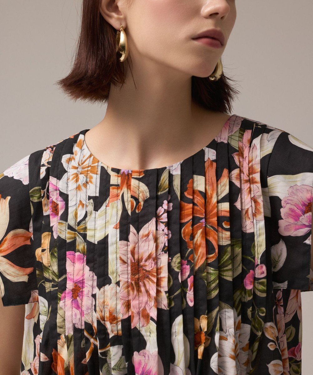 GRACE CONTINENTAL フラワープリントタックブラウス 