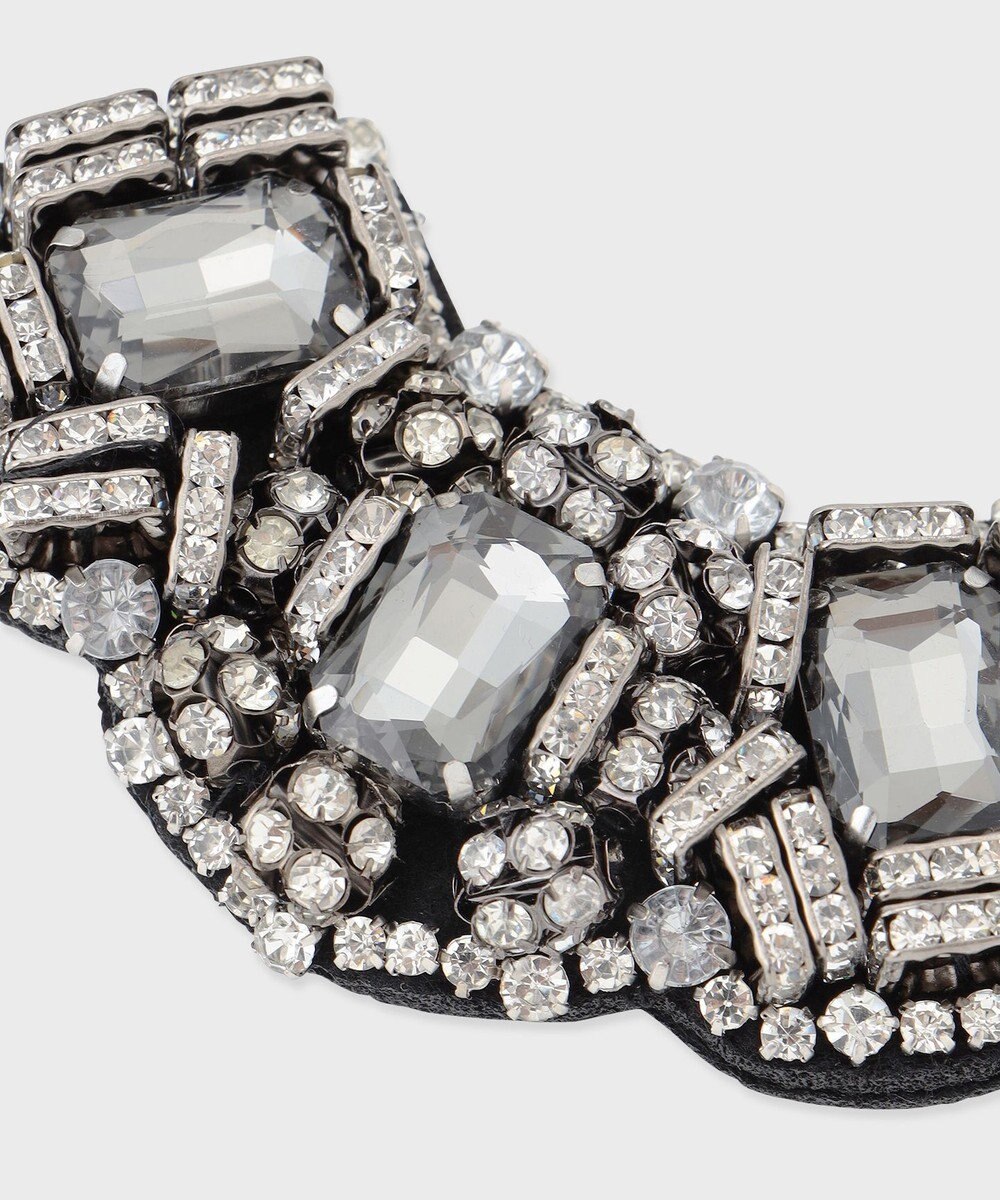 GRACE CONTINENTAL ビジューカーブブローチ 