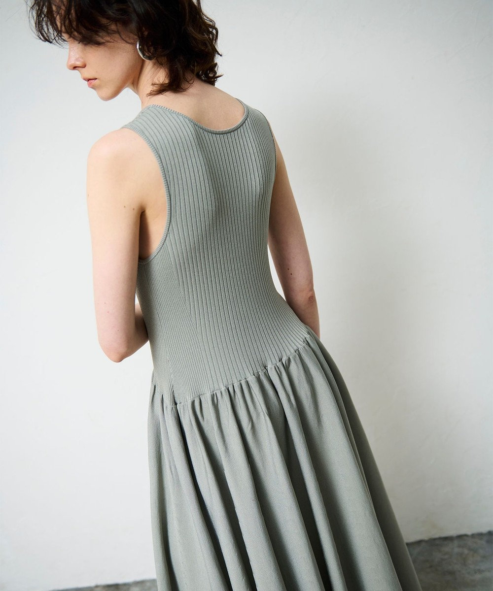 GRACE CONTINENTAL アメスリニットギャザーワンピース