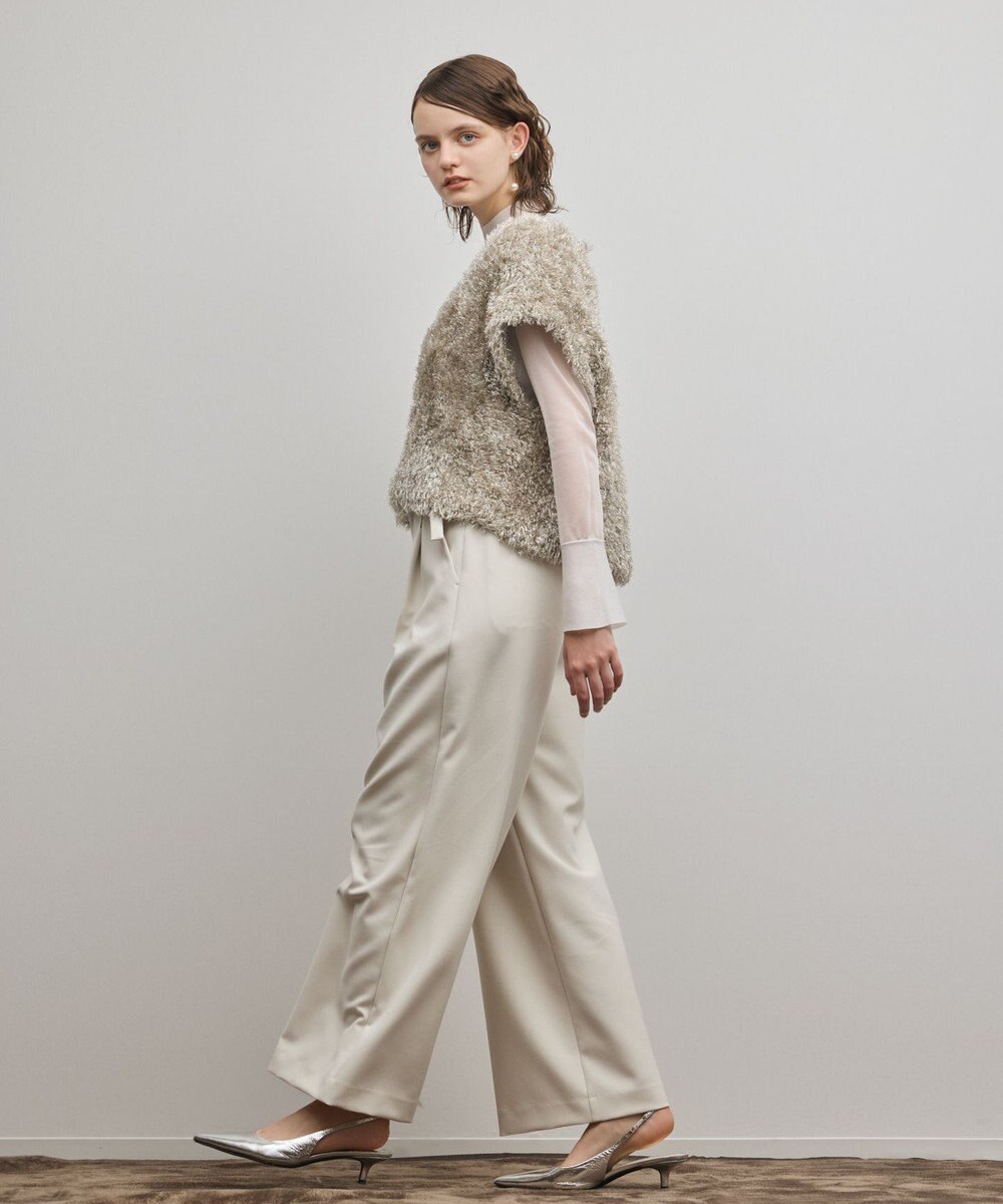 GRACE CONTINENTAL ラメフェザーベスト 