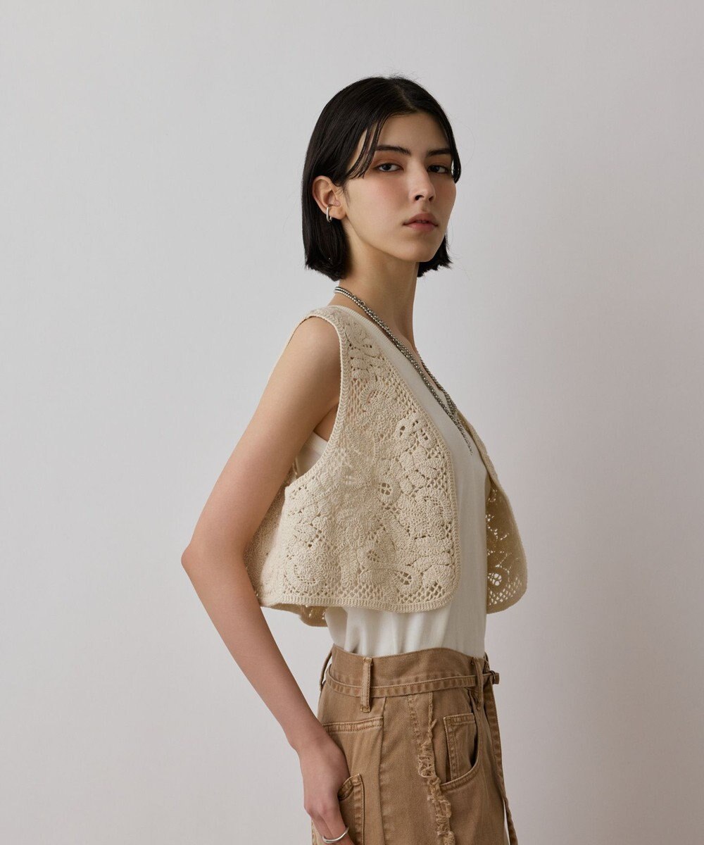 GRACE CONTINENTAL メッシュembジレ 