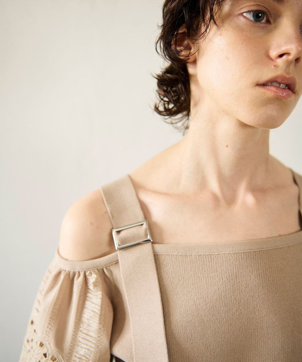 GRACE CONTINENTAL 刺繍パフスリーブニットトップ 