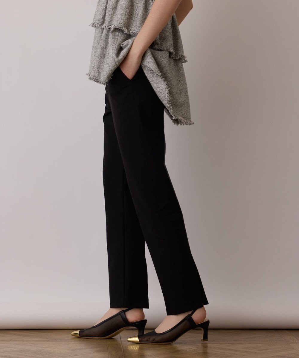 GRACE CONTINENTAL ストレッチテーパードパンツ