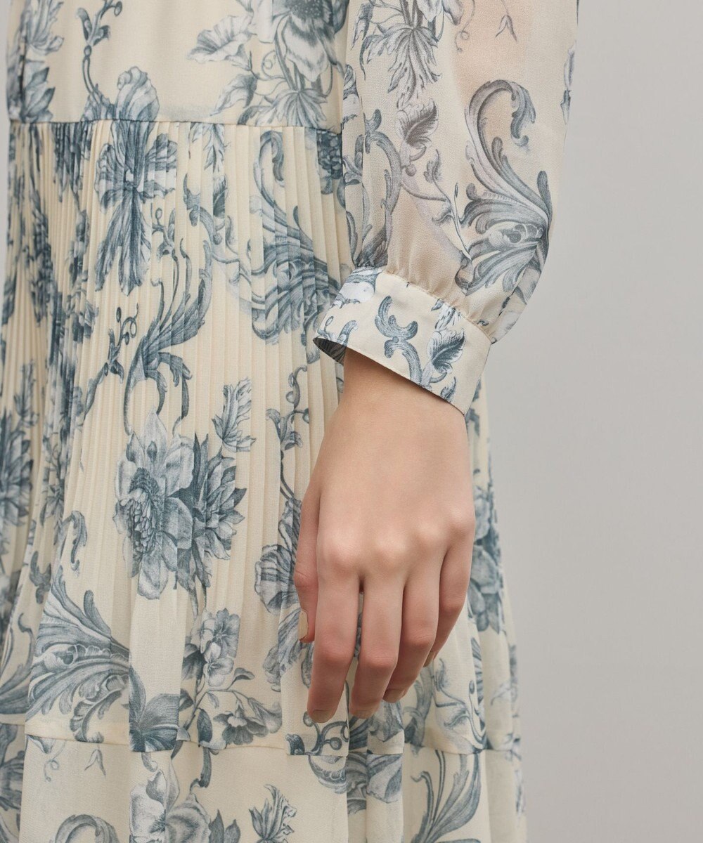 GRACE CONTINENTAL フラワープリントプリーツワンピース 