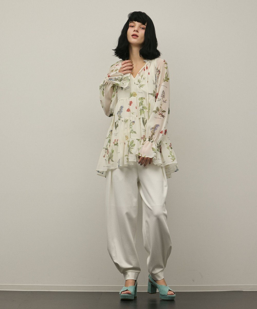 GRACE CONTINENTAL ボタニカルプリントチュニックトップ 