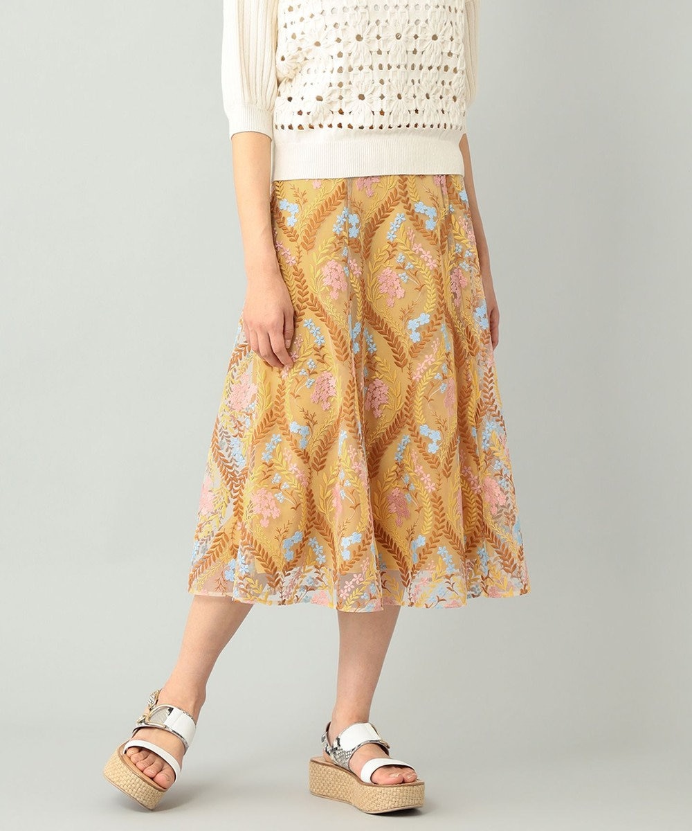 グレースコンチネンタル 花刺繍スカート-