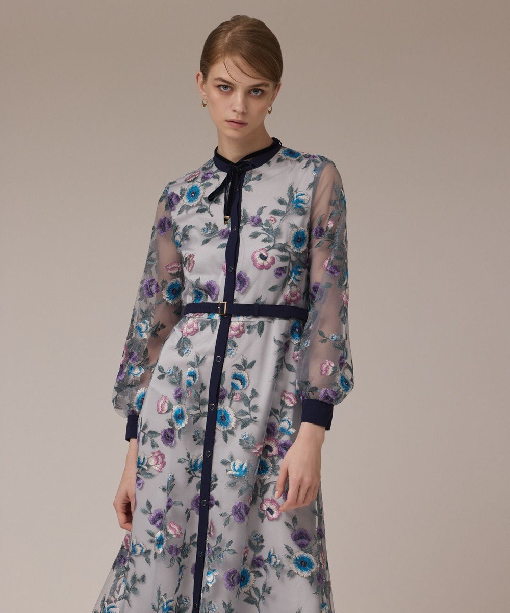 GRACE CONTINENTAL マルチ刺繍フレアワンピース 