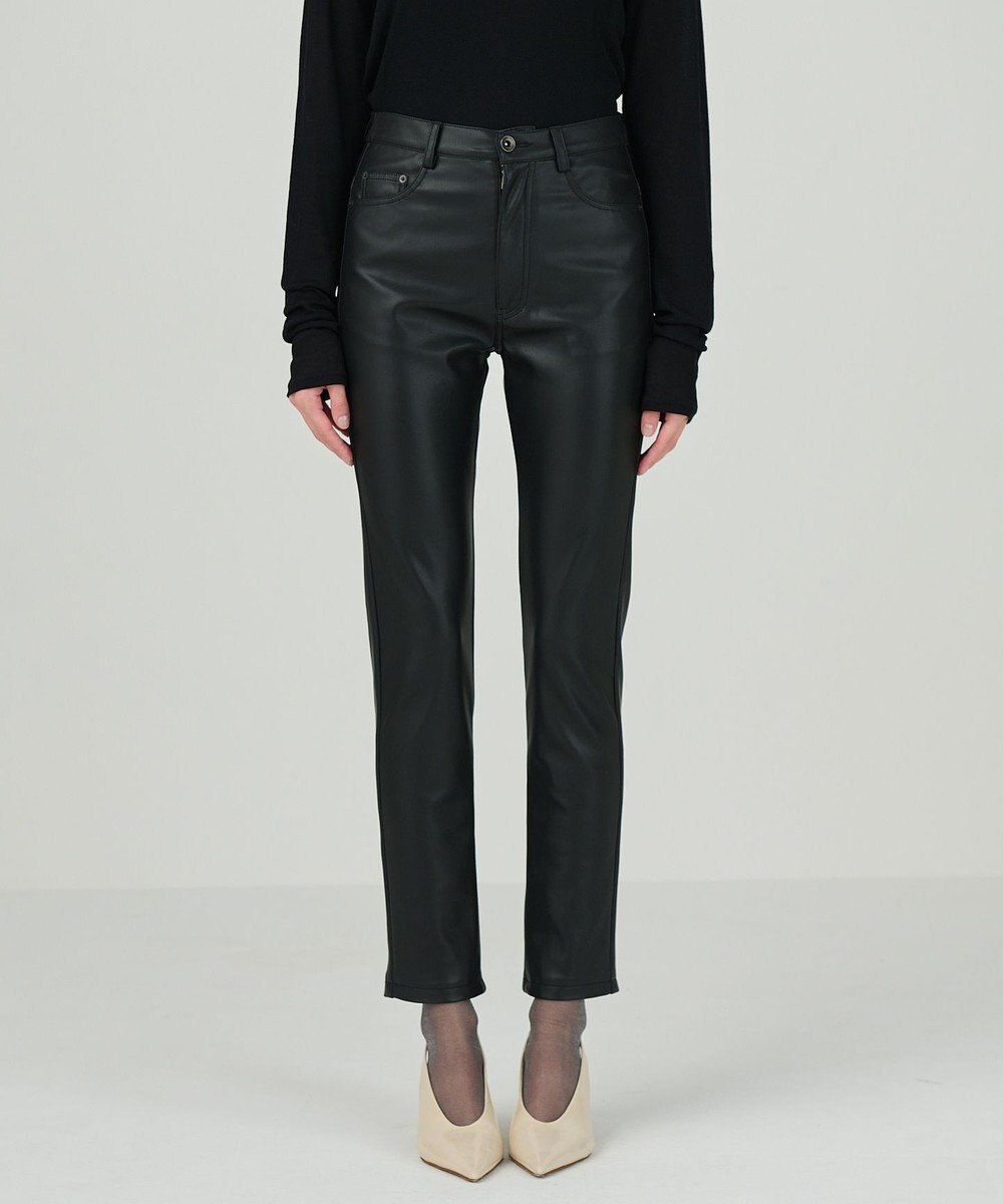 GRACE CONTINENTAL フェイクレザースリムstパンツ 