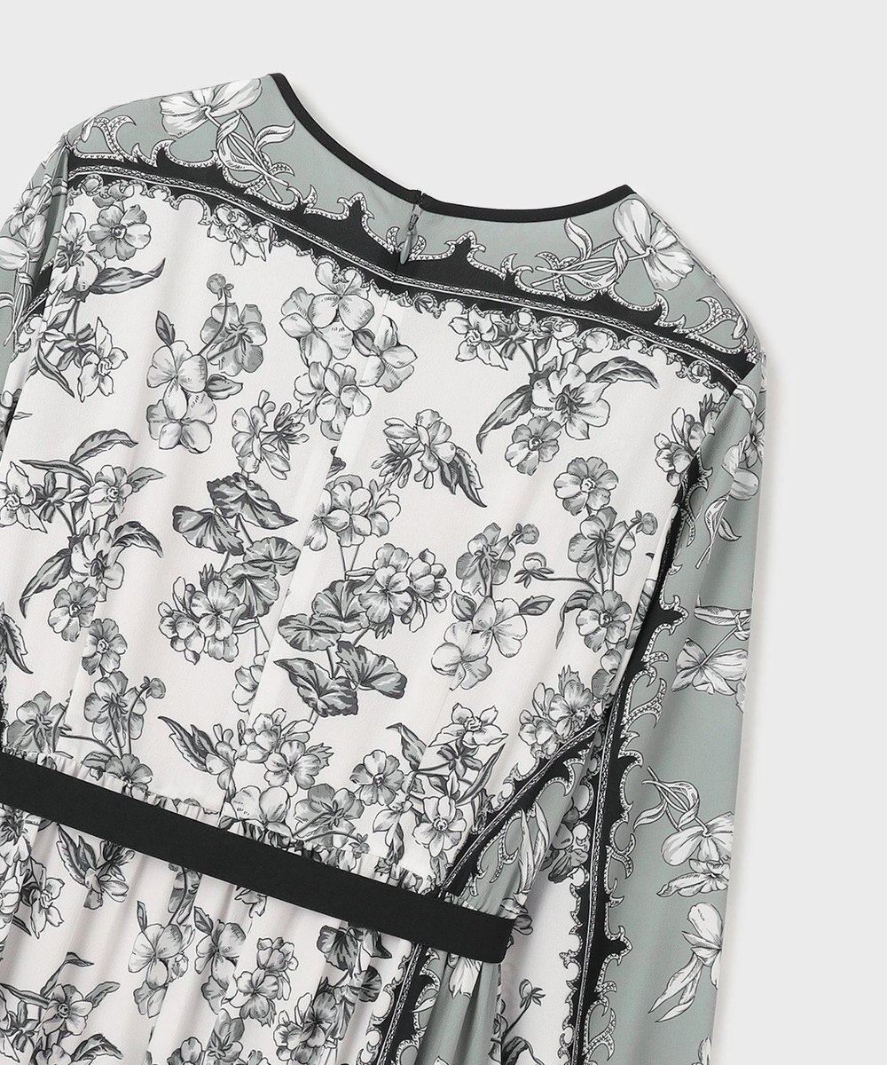 GRACE CONTINENTAL フラワーパネルプリントワンピース