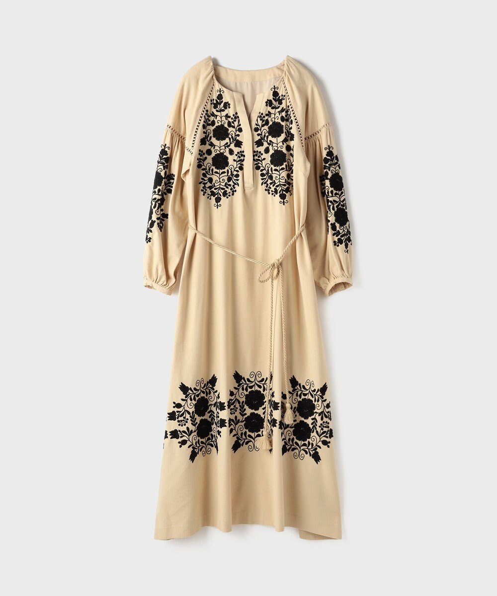 GRACE CONTINENTAL エンブロイダリーカフタンワンピース 