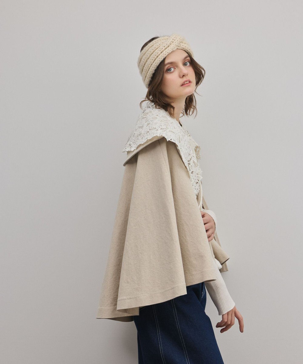 GRACE CONTINENTAL タッセル付レースカラー 