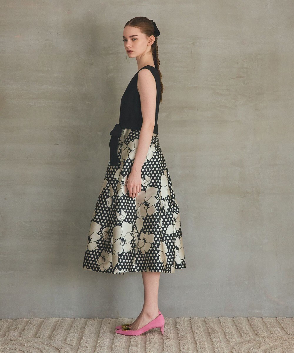 GRACE CONTINENTAL ドットボタニカルジャガードドレス 