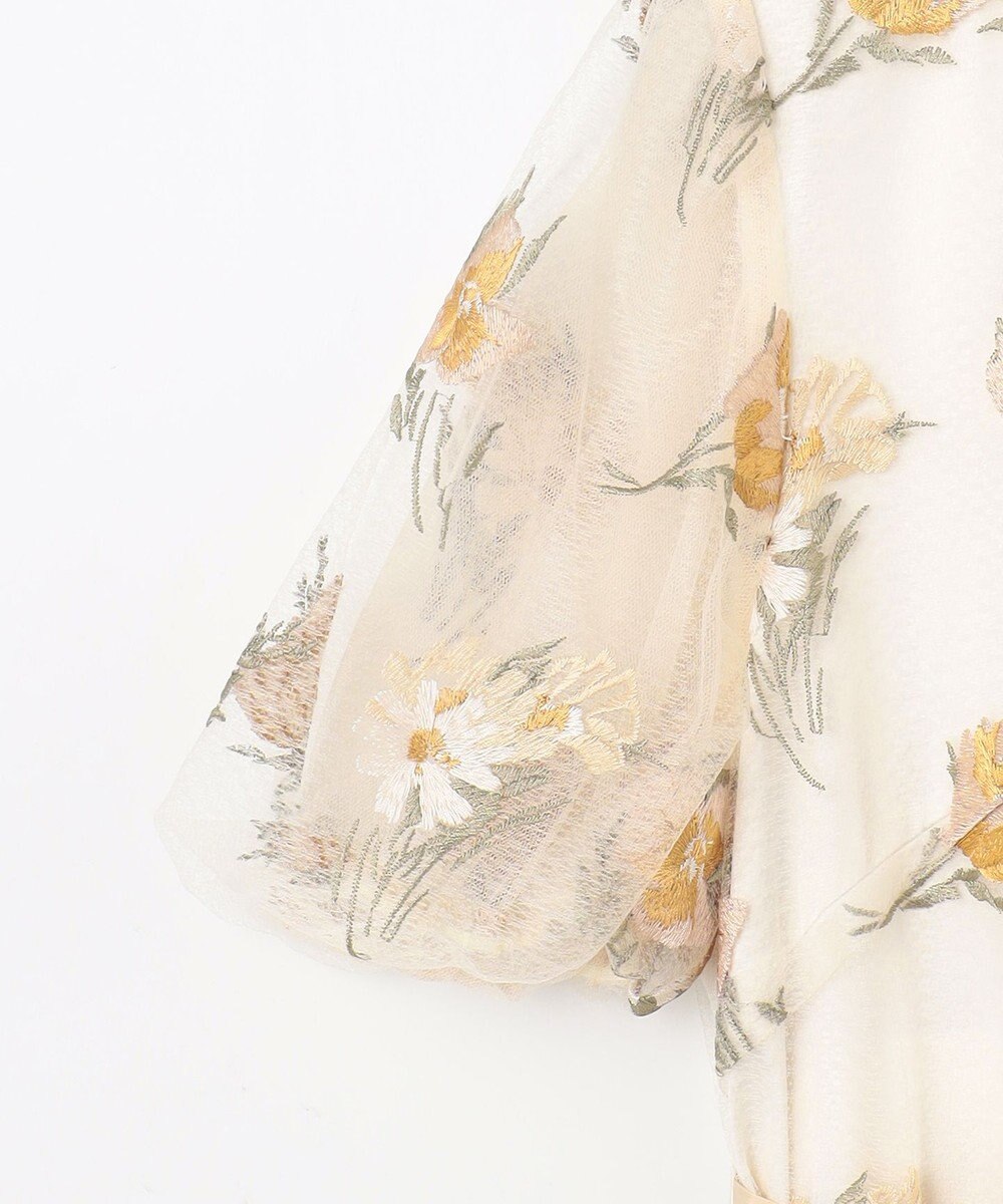 GRACE CONTINENTAL レトロフラワー刺繍ワンピース