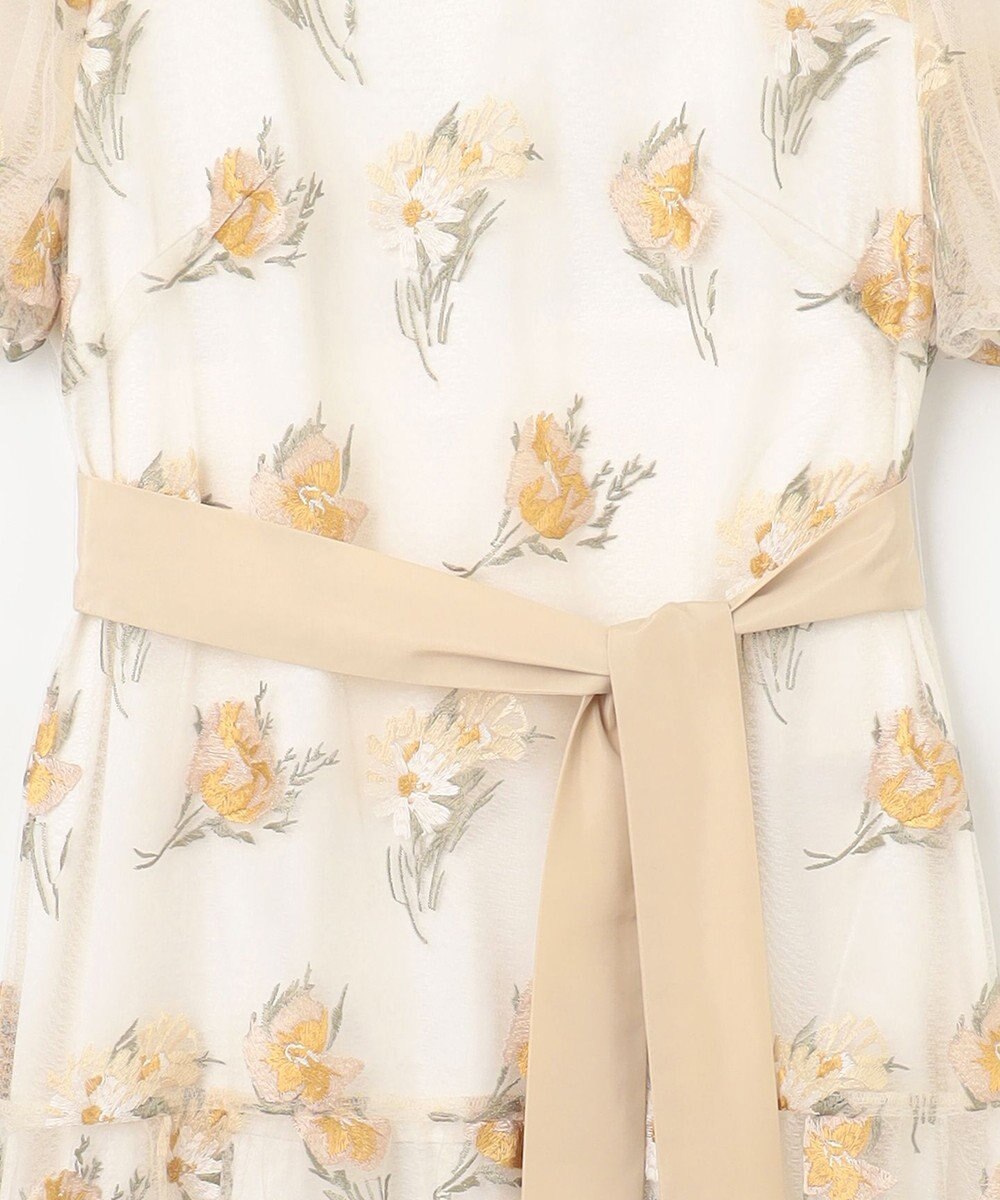 GRACE CONTINENTAL レトロフラワー刺繍ワンピース