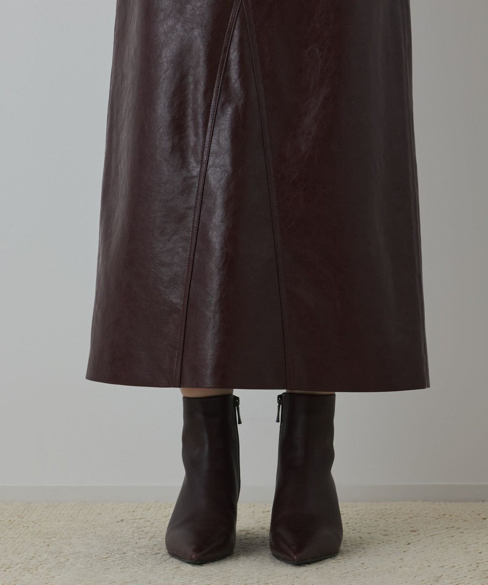 GRACE CONTINENTAL フェイクレザータイトスカート 