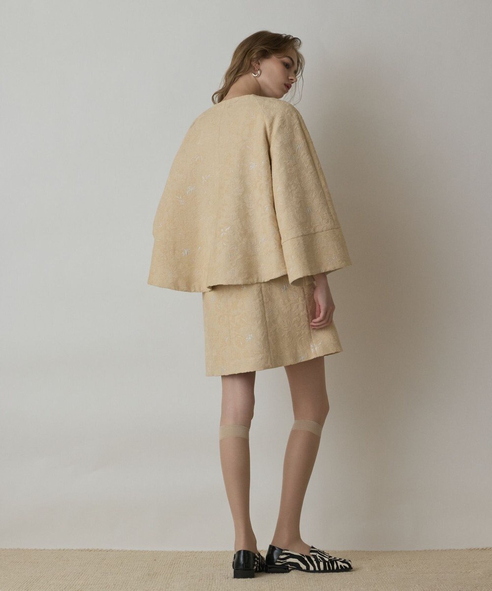 GRACE CONTINENTAL サラサジャガードケープジャケット 