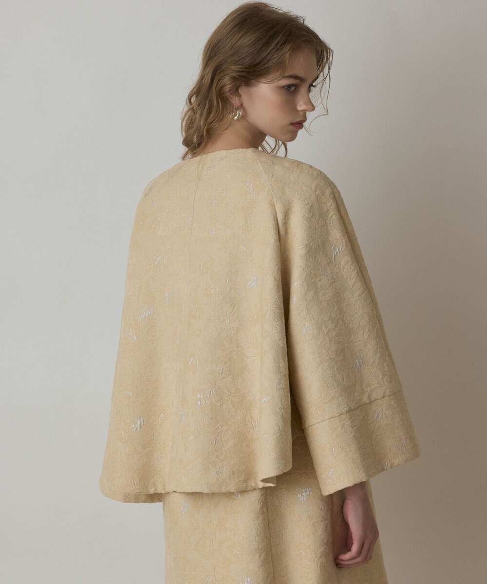 GRACE CONTINENTAL サラサジャガードケープジャケット 