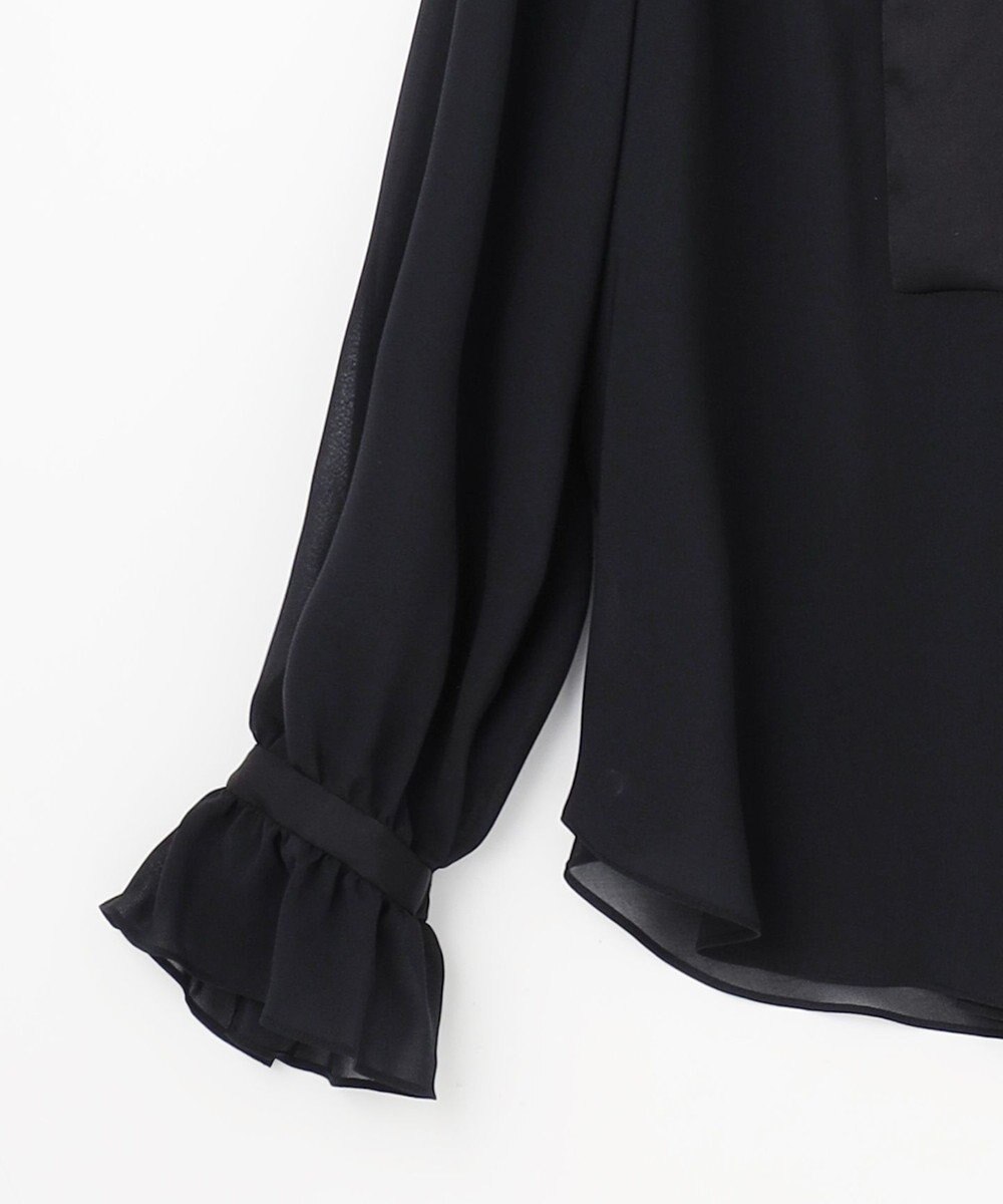 GRACE CONTINENTAL シアーラッフルカラーブラウス 