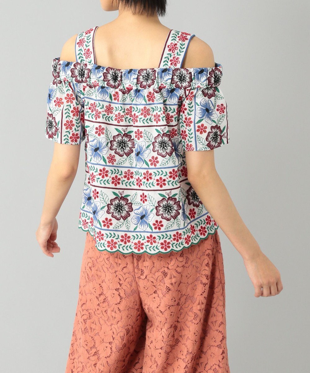 オフショルダー刺繍トップ / GRACE CONTINENTAL | GRACE CONTINENTAL