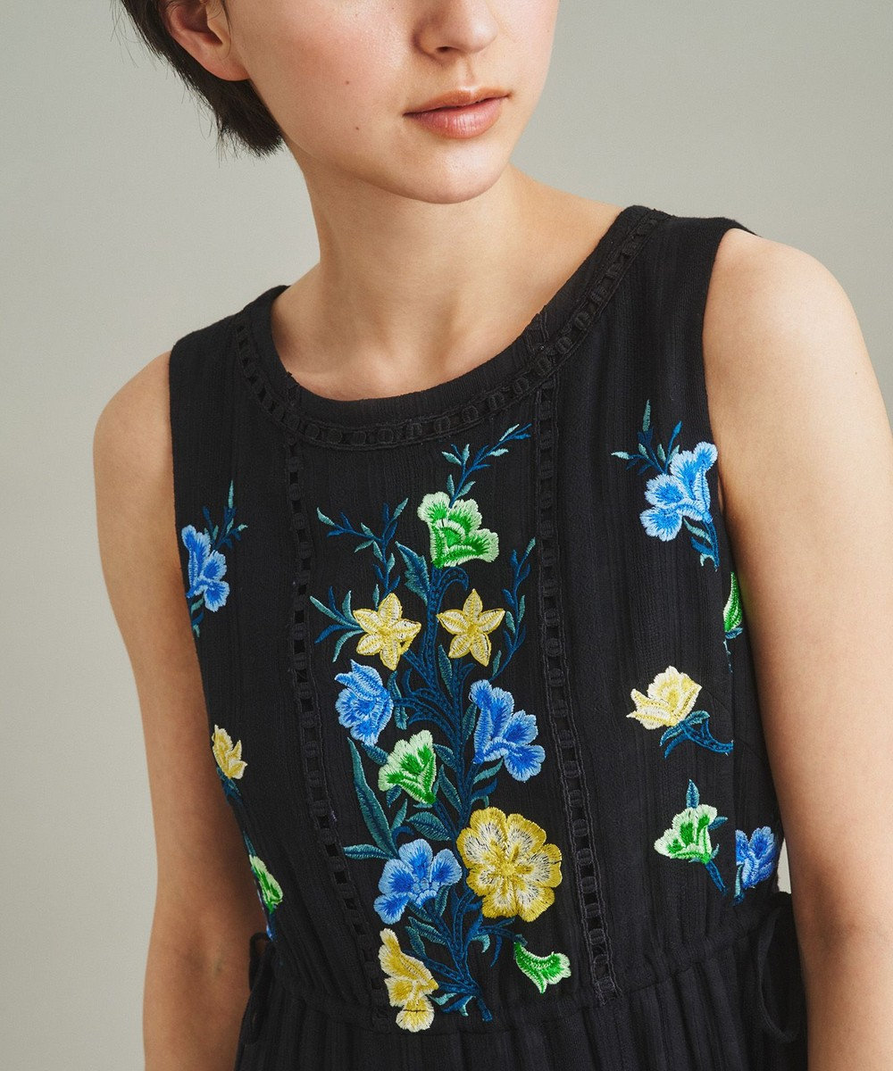 フラワー刺繍ロングワンピース / GRACE CONTINENTAL | GRACE