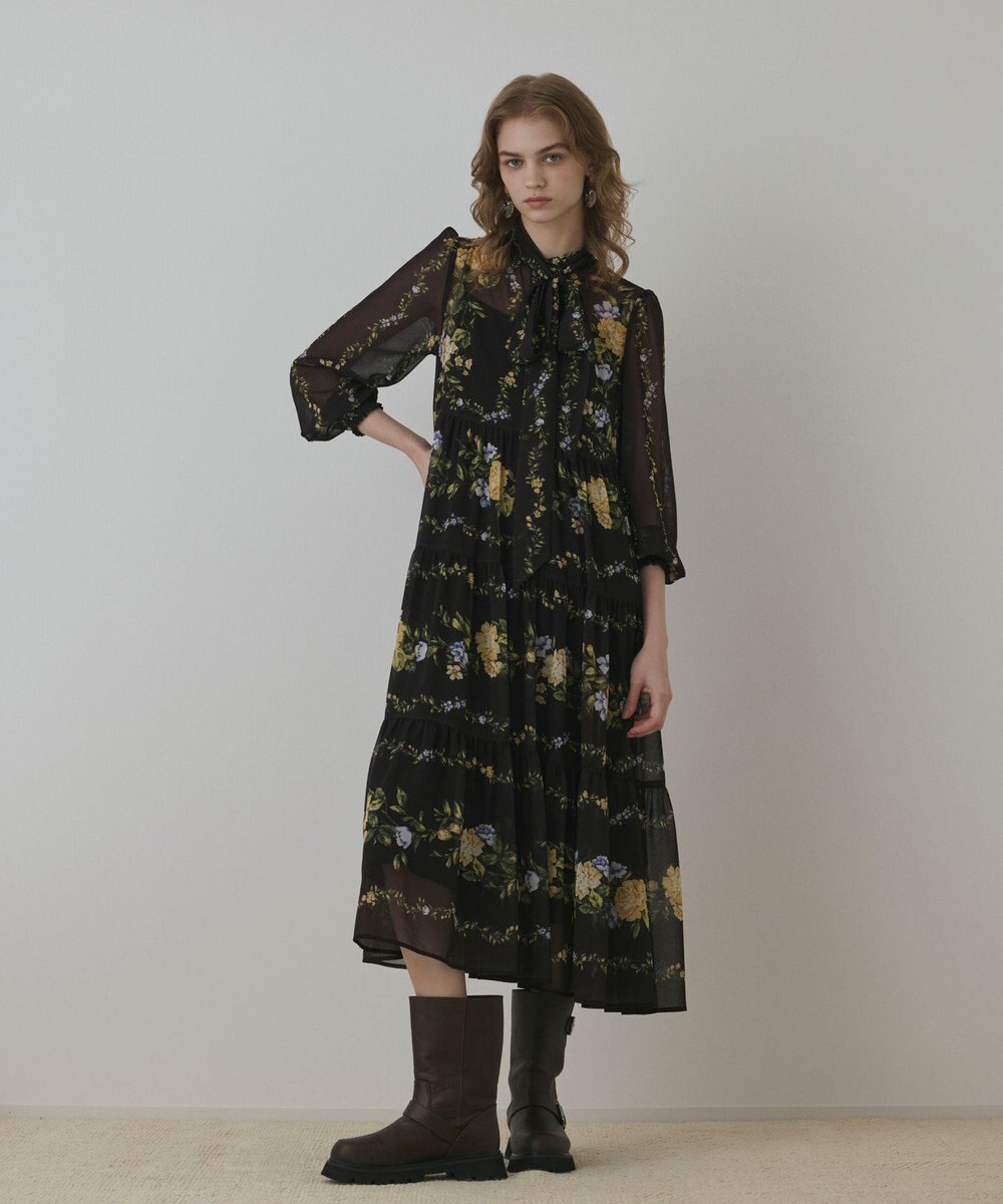 GRACE CONTINENTAL フラワープリントティアードワンピース 