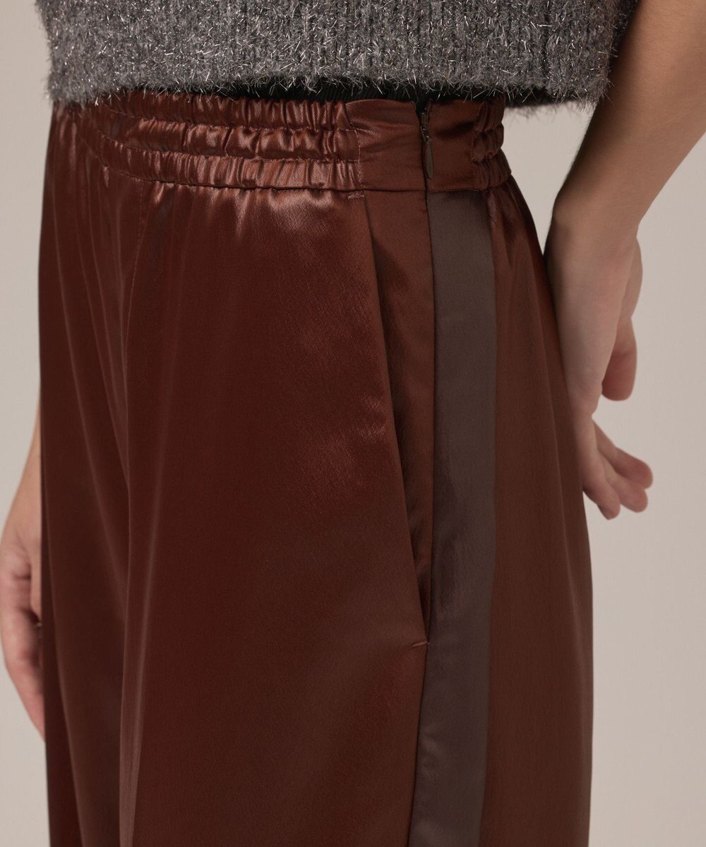 GRACE CONTINENTAL レザーライクパンツ 