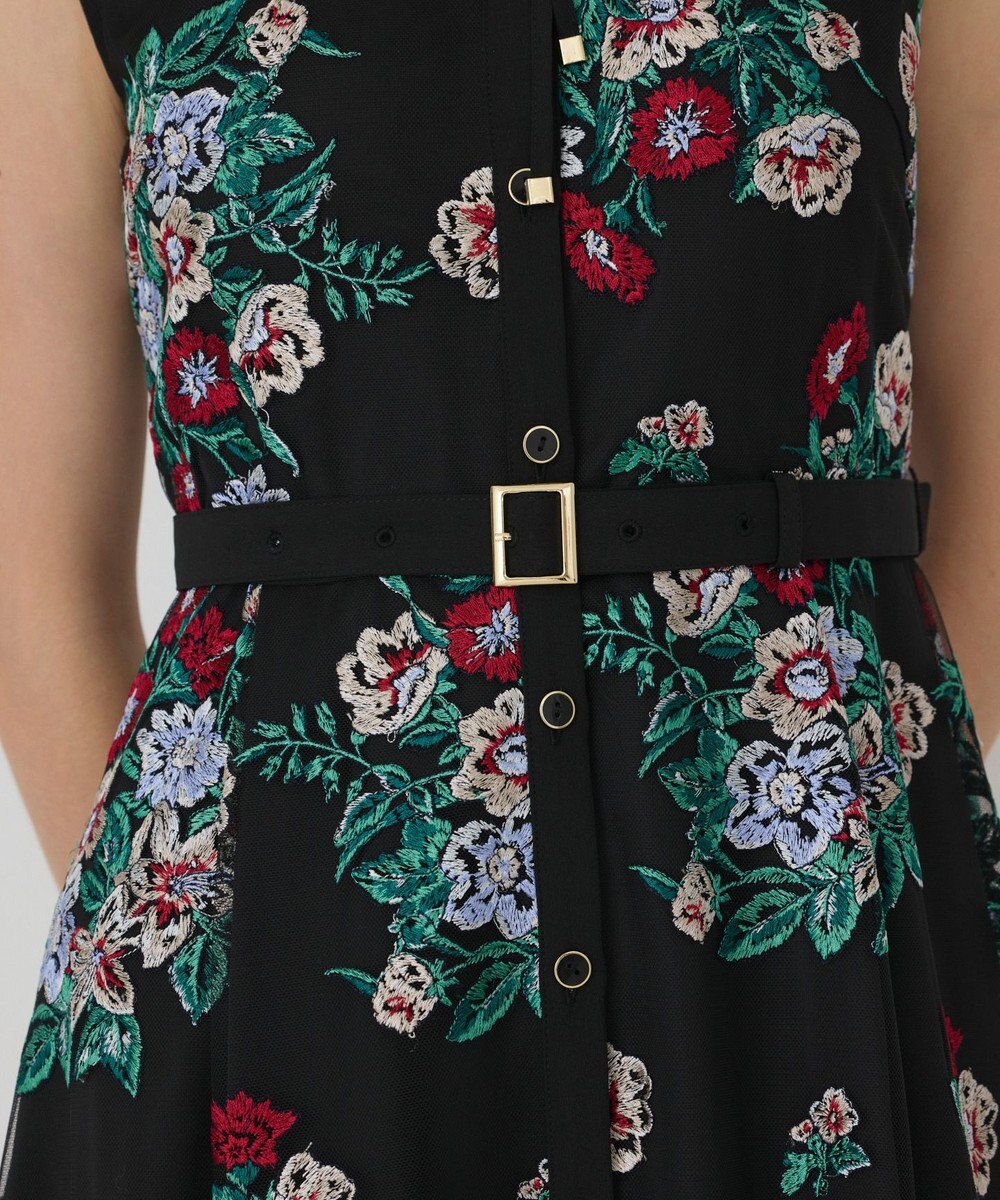 GRACE CONTINENTAL ブーケフラワー刺繍ワンピース 