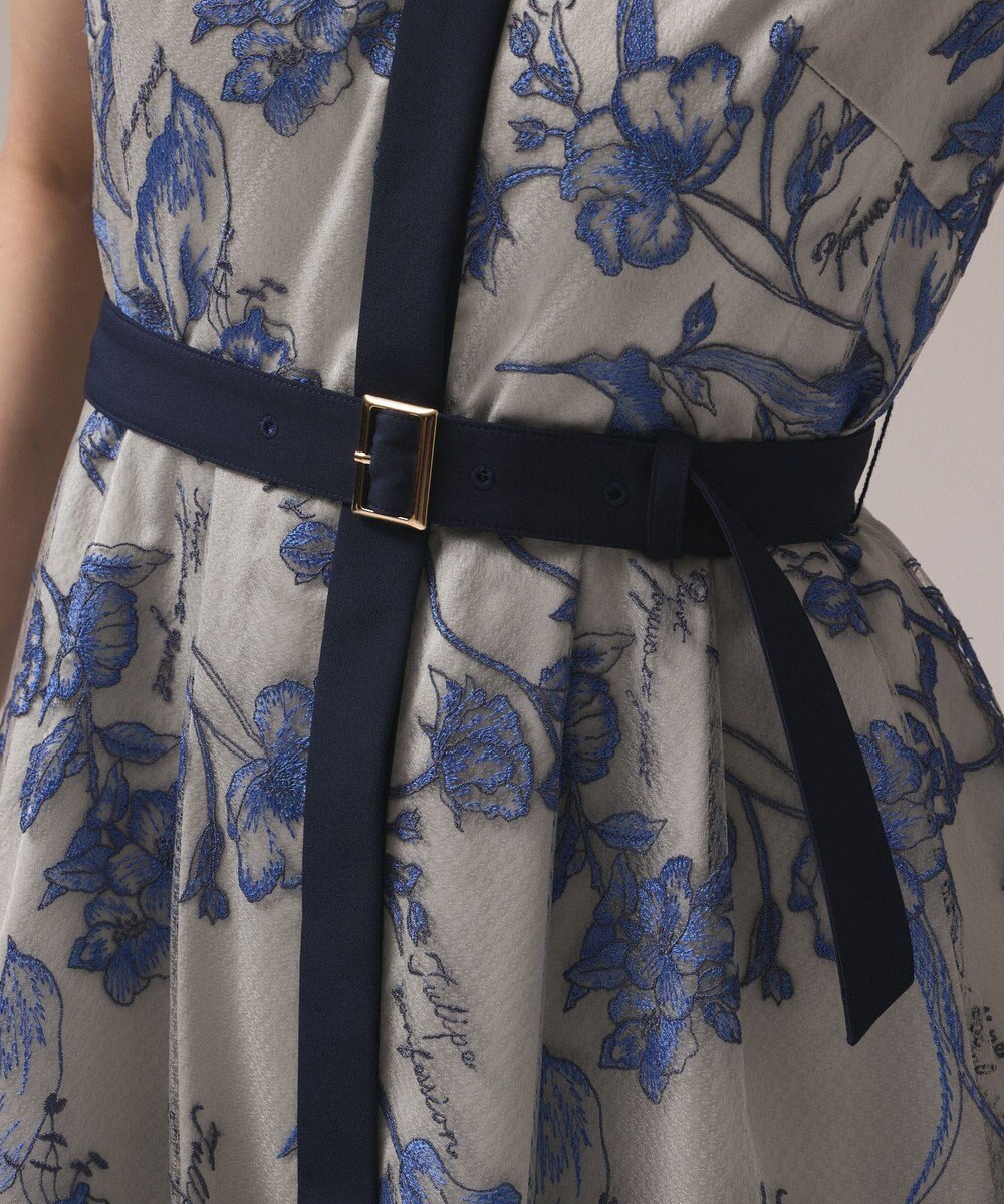 GRACE CONTINENTAL フラワー刺繍ボウタイドレス 