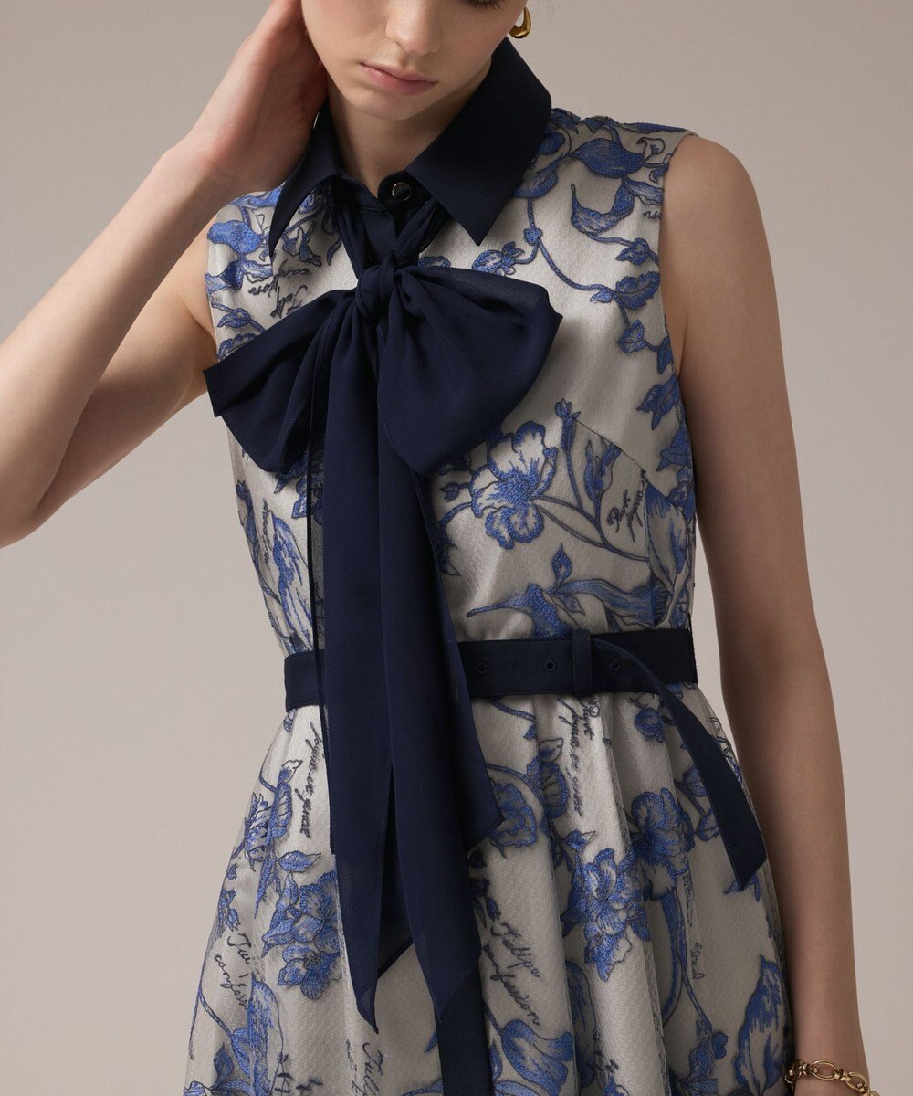 GRACE CONTINENTAL フラワー刺繍ボウタイドレス 