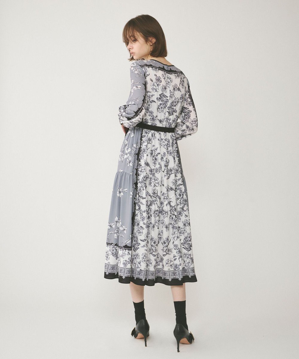 GRACE CONTINENTAL フラワーパネルプリントワンピース