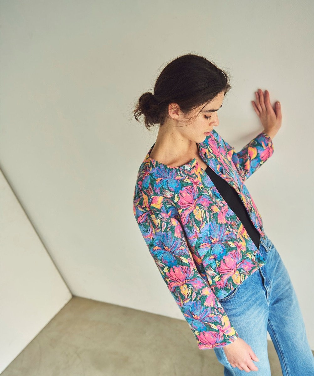 GRACE CONTINENTAL フラワージャガードノーカラージャケット