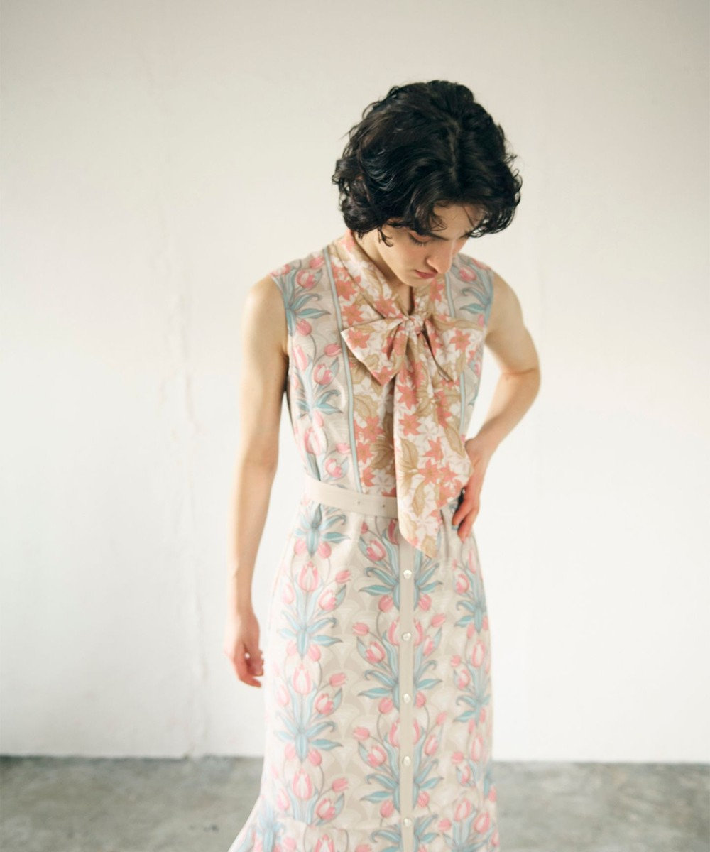 GRACE CONTINENTAL サラサストライププリントワンピース