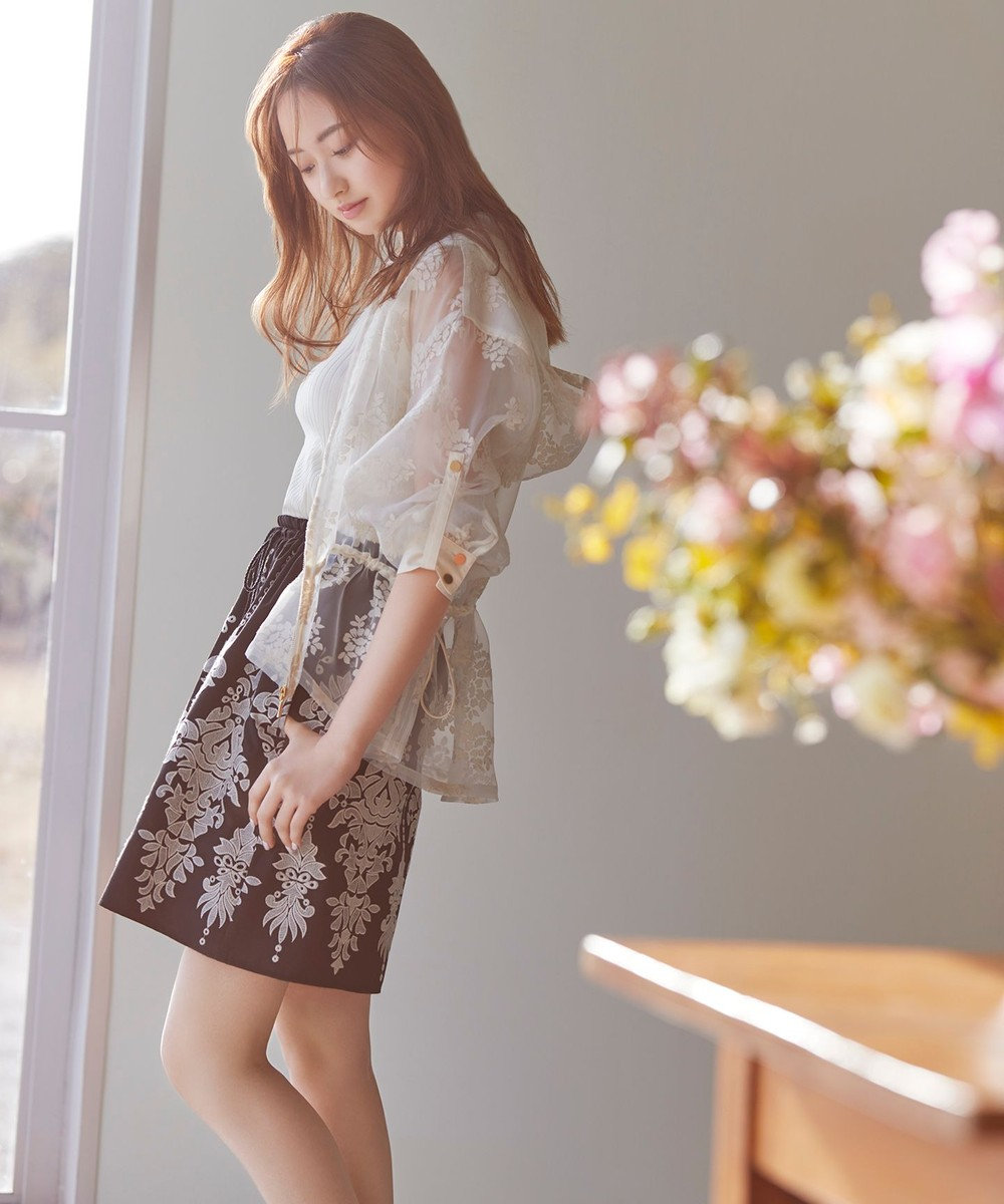 星風まどかさん着用】オーナメント刺繍ショートパンツ GRACE CONTINENTAL GRACE CONTINENTAL  グレースコンチネンタル 通販