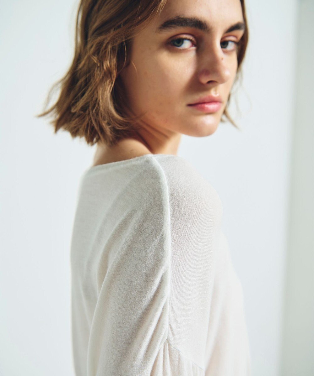 GRACE CONTINENTAL ロゴ刺繍カットトップ 