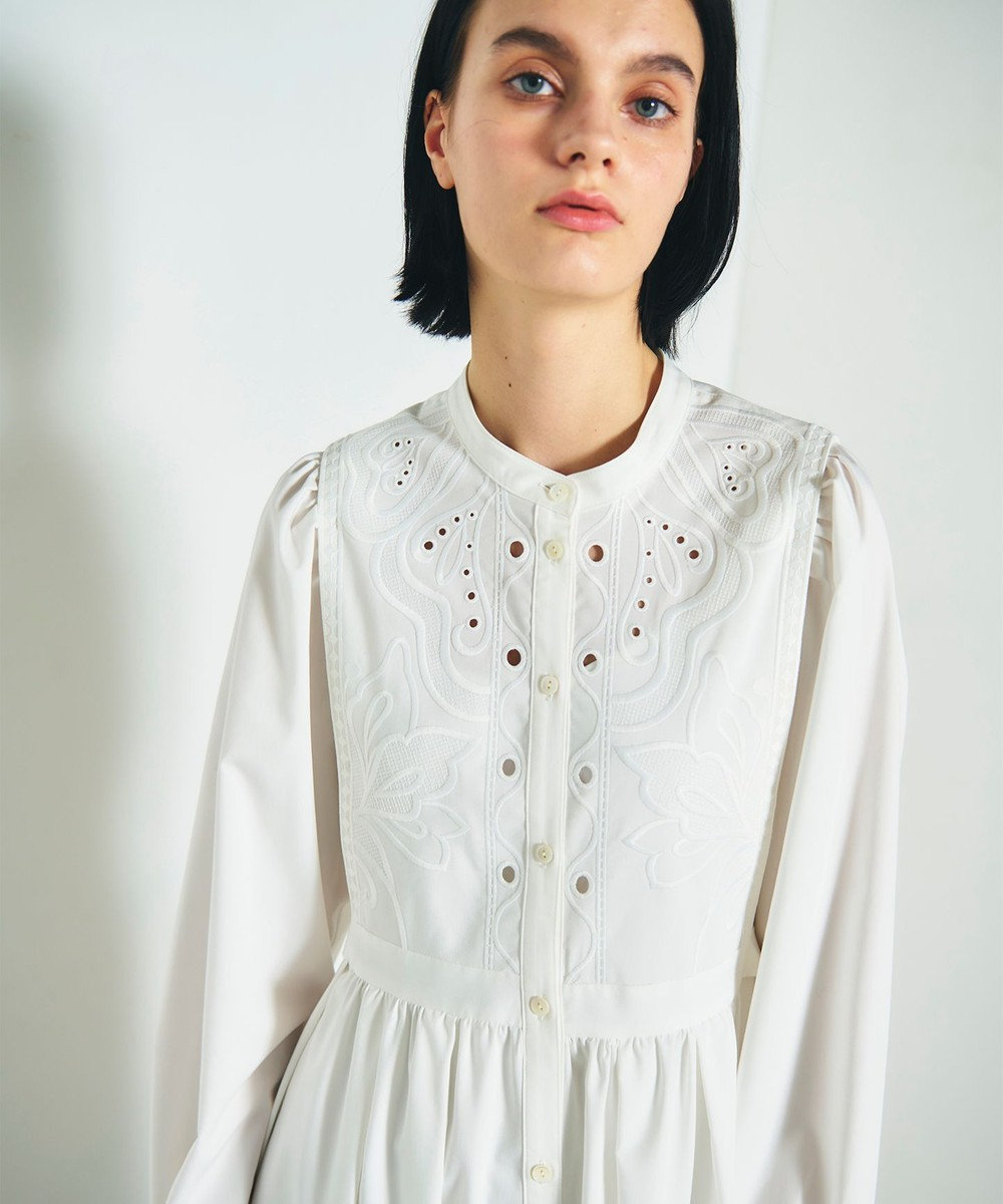 GRACE CONTINENTAL 刺繍シャツワンピース