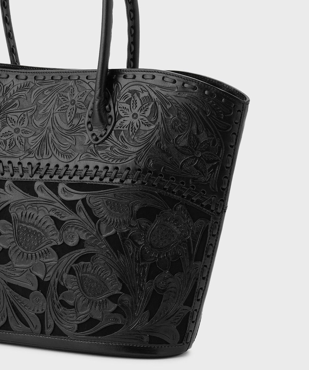 GRACE CONTINENTAL Shell Tote Bag