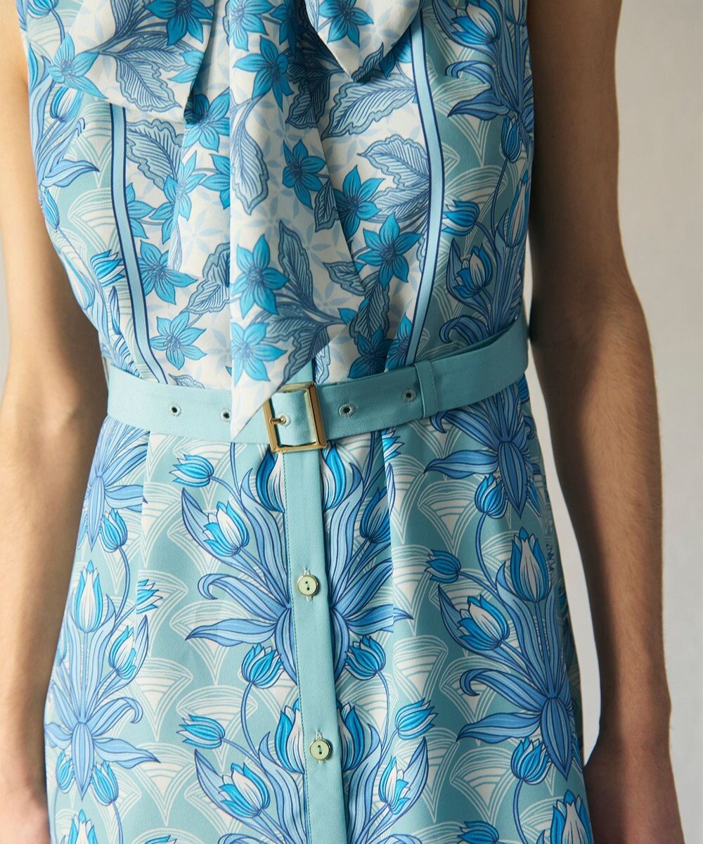 GRACE CONTINENTAL サラサストライププリントワンピース