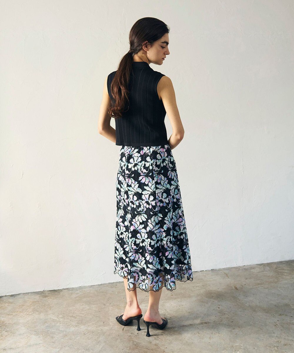 GRACE CONTINENTAL フラワー刺繍プリントスカート