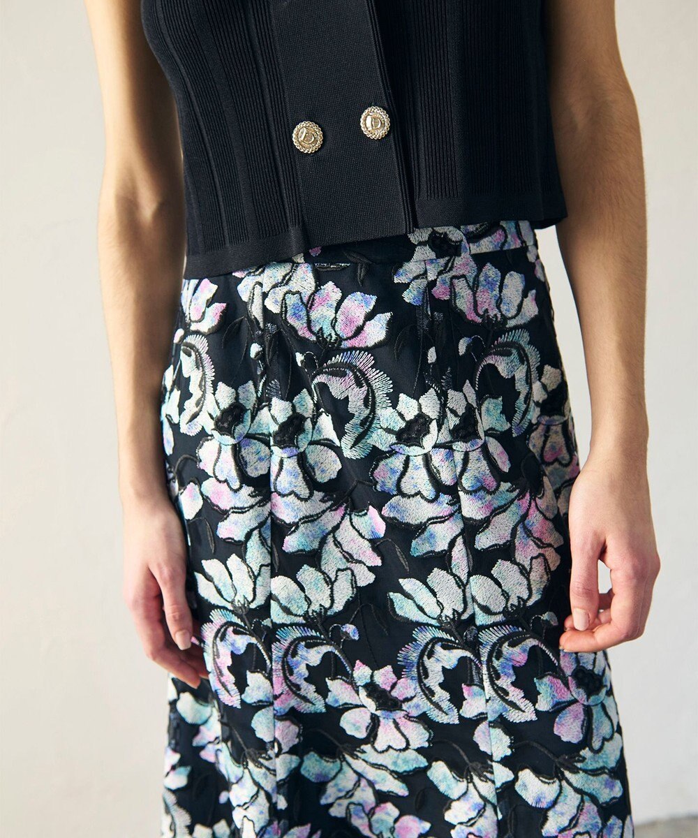 GRACE CONTINENTAL フラワー刺繍プリントスカート 